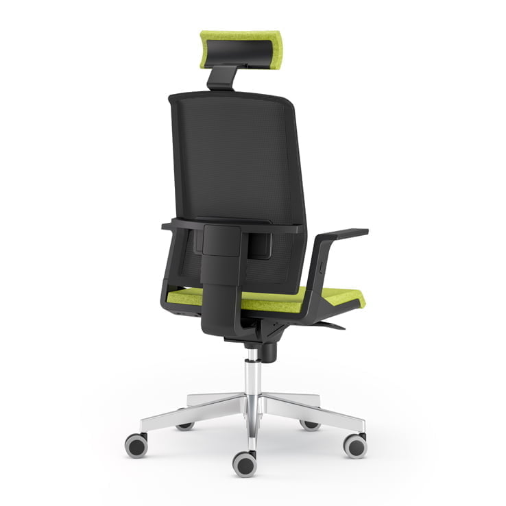 Sturdy and durable office chair with wheels designed to withstand heavy use.