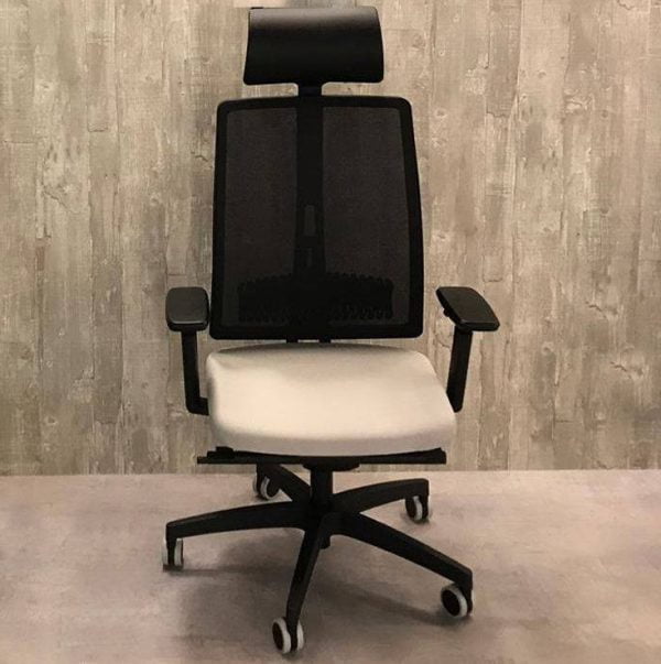 Adjustable office chair with wheels for personalized comfort and convenience.