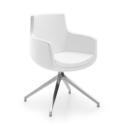 Main chair on metal legs