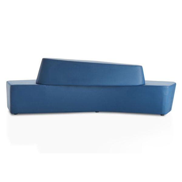 Modular seat for a hostpitality space