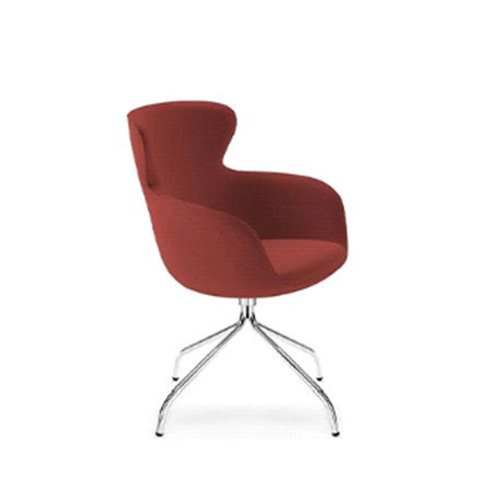 An armchair of spider style base